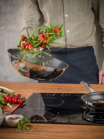 Пан з нержавіючої сталі Berndes Napoli 28 см – універсальна, антипригарна, з капсульним дном та кварцовим покриттям