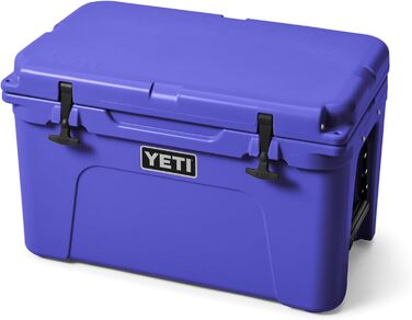 Холодильник YETI Tundra 45, колір Ultra Marine Violet