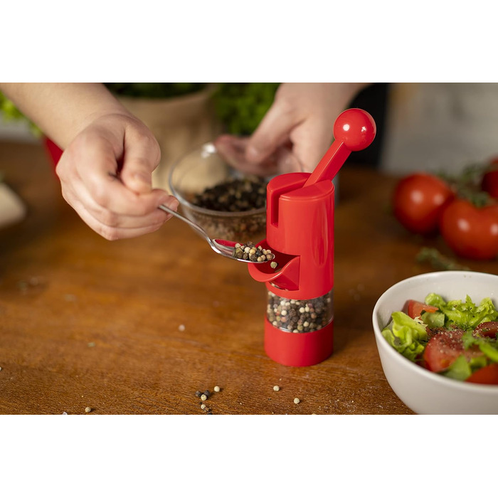 Мельниця для солі та перцю Kuhn Rikon Ratchet Grinder з регульованою керамічною жорном (червона)