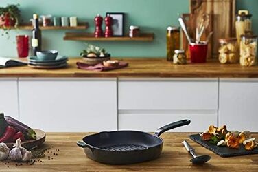 Lagostina Tradizione: сковорода-гриль з емальованого чавуну 26x26 см, для індукції, газу та духовок до 220°C, для м'яса, риби, хліба