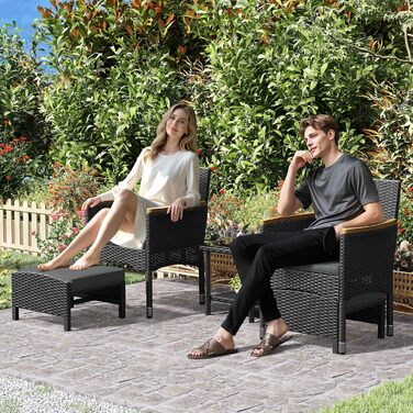 Садовий набір меблів Yaheetech з ротангу для балкона та тераси 5 предметів: 2 крісла, 2 пуфи, столик (чорний/сірий)