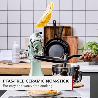 Сковорода KitchenAid Classic Forged для млинців (24 см), з антипригарним покриттям, індукційна, для духовки, чорна