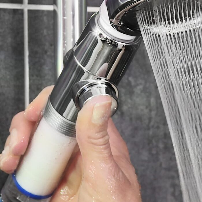 Подвійна упаковка - Водозберігаюча душова лійка - Ручний душ, що обертається на 360 - Функція захисту від вапняного нальоту - Захист шкіри та волосся - Економічна душова лійка
