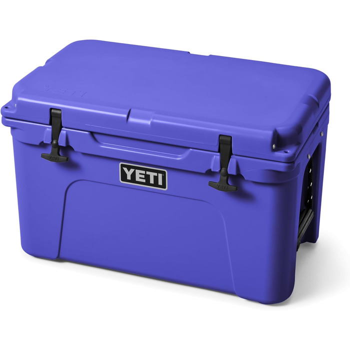 Холодильник YETI Tundra 45, колір Ultra Marine Violet