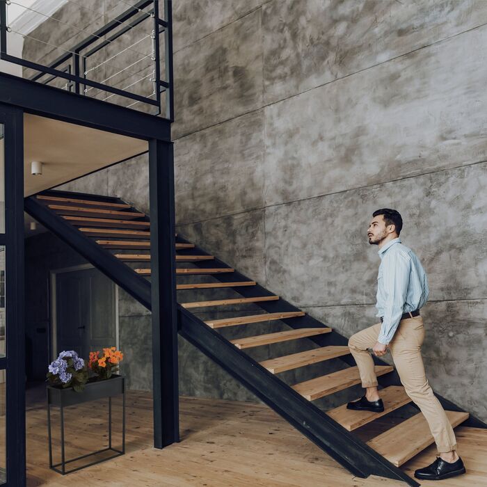 Підставка для квітів Relaxdays з металу, чорного кольору