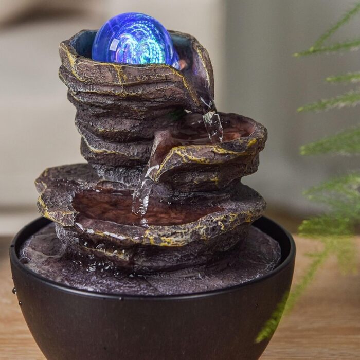 Фонтан для дому Zen'Light Zimmerbrunnen: розслаблення та медитація з LED-підсвіткою. Ідеально для вітальні, спальні, офісу. Компактний фонтан з закритим циклом, висота 18 см (Guru).