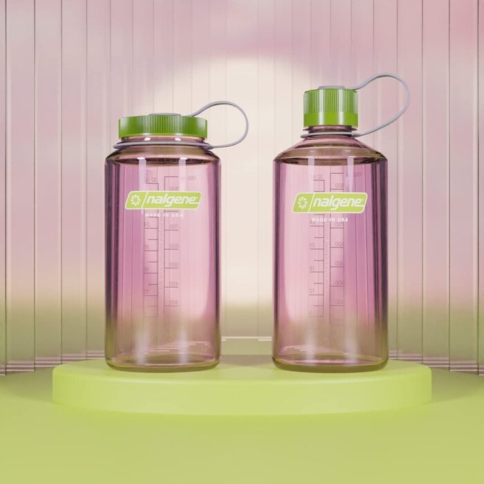 Пляшка для води Nalgene Sustain Tritan без вмісту бісфенолу А, виготовлена з 50 пластикових відходів, об'ємом 900 мл, з широкою шийкою (32 Унції, блакитно-сірого кольору)