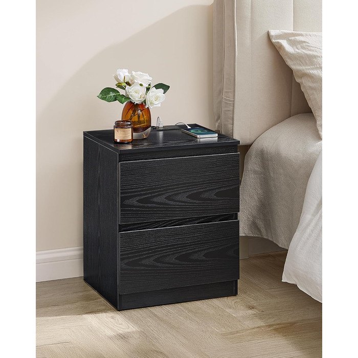 Приліжкова тумбочка VASAGLE Kailyn з розетками, 2 ящики, 2 AC-розетки, 2 USB-A порти, для спальні, хмарно-білий LET62W02