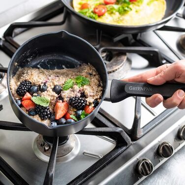 Набір посуду GreenPan Memphis: 4 каструлі з керамічним антипригарним покриттям, індукційні, безпечні, для плити та духовки, чорний