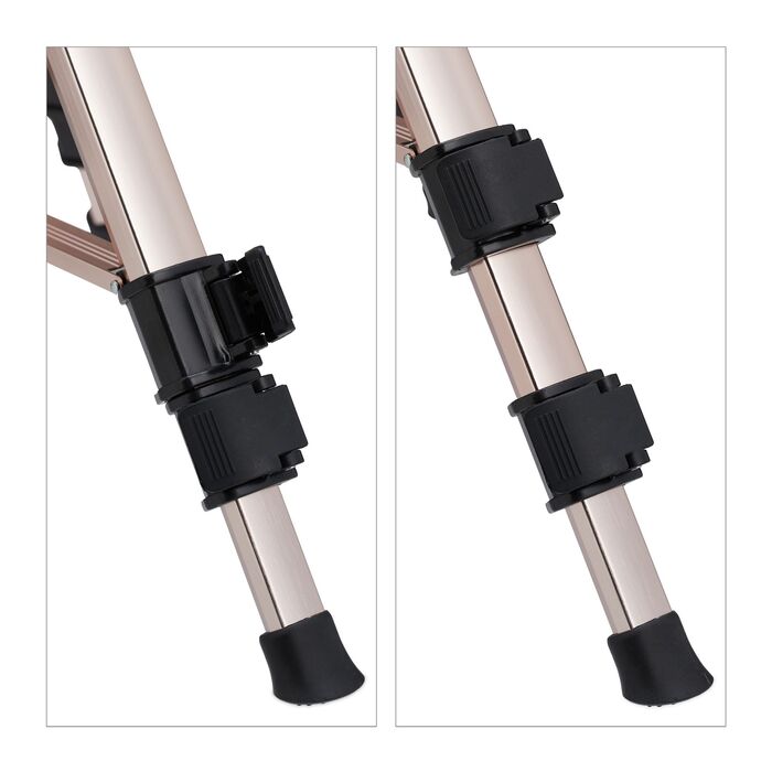 Розпилювач для поливу з металевим триногим стійкою