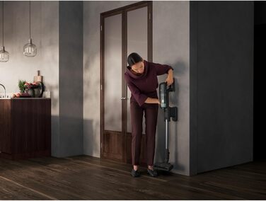 Акумуляторний пилосос AEG Serie 7000 Granitgrau: потужний, легкий (2,2 кг), ергономічний, з 70% перероблених матеріалів, до 50 хв роботи, 120 м², 2в1, 5-рівнева фільтрація, для всіх типів підлоги, автоматичний, сірий, AP71UB14AM