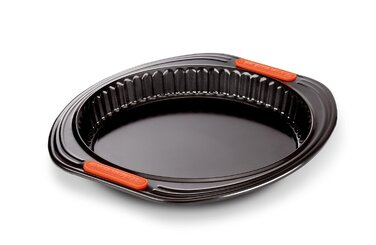 Форма для випічки кругла 28 см, чорна Le Creuset
