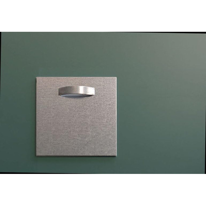 Круглий дзеркало для ванної кімнати 80 см з LED-підсвічуванням та сенсорним вимикачем