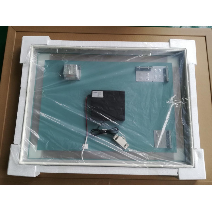 LED дзеркало Badspiegel GS084N з підсвічуванням (80 x 60 см, сенсорний вимикач, холодне біле світло)