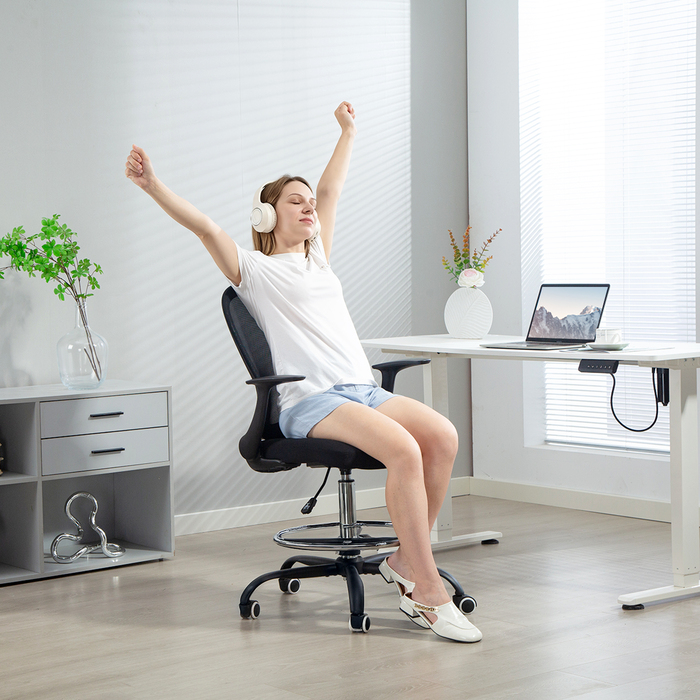 Крісло офісне HOMCOM з регулюванням висоти, ергономічне крісло для робочого столу з регульованою підставкою для ніг, підтримкою попереку, розміри 62 x 59 x 119 см, чорне