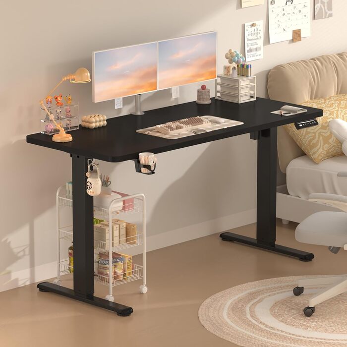 Регульований стіл для роботи з USB-C зарядкою 140 x 60 см, функція пам'яті. Стабільний електричний стіл, стоячий/сидячий, офісний, чорний.