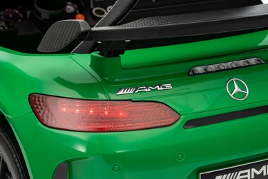 Дитячий електромобіль Mercedes GTR-S: м'які колеса EVA, шкіряне сидіння, білий колір, з пультом ДК