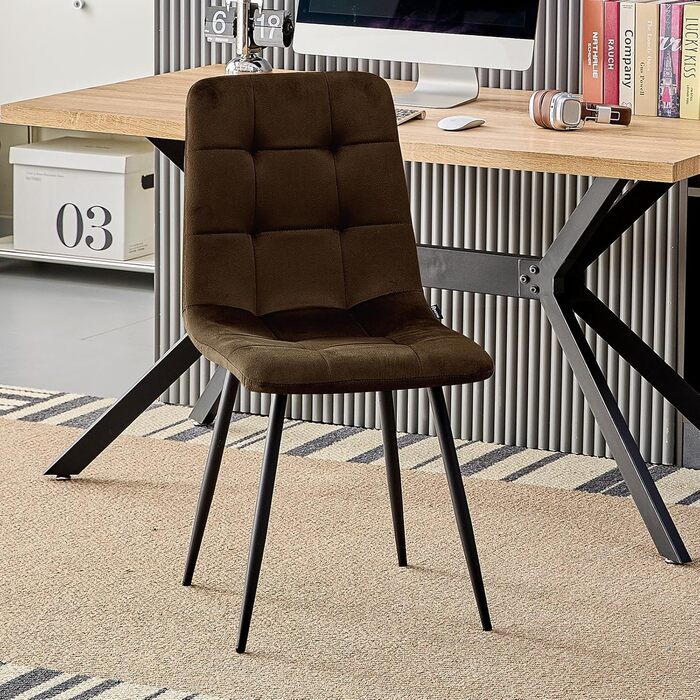 Набір обідніх стільців, м'які стільці з велюровою оббивкою та чорними металевими ніжками, кухонні стільці з вагою до 120 кг (2 шт., коричневий)