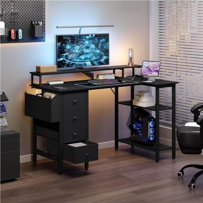 Кутовий стіл Yaheetech L-подібний з розетками 120x68 см, геймерський стіл з тримачем для монітора, 4 шухляди, 2 полиці, кишенька для зберігання, для дому/офісу (чорний)