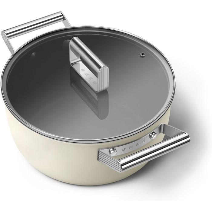 Електричний чайник Smeg KLF05CREU, 0.8 л, кремовий колір, нержавіюча сталь, з індикатором рівня води та захистом від перегріву
