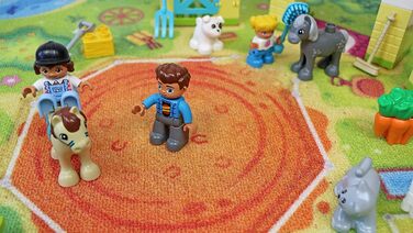 Дитячий килимок HuggyPlay Rug 90 х 150 см (Pony Farm)