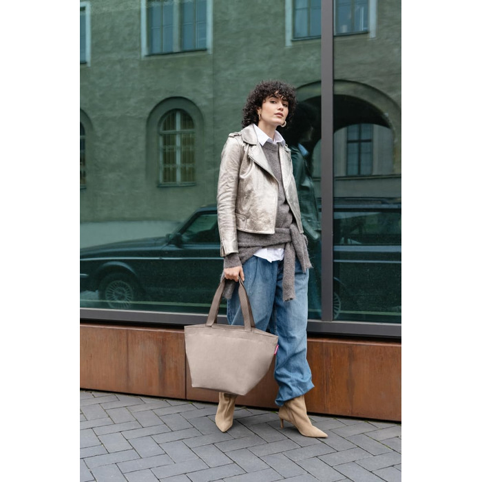 Сумка-шопер Reisenthel Shopper M – стильна та містка сумка з водовідштовхувального матеріалу Herringbone Mokka