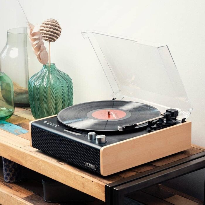 Вініловий програвач Victrola з Bluetooth 5.1, вбудованими динаміками, технологією Vinyl-Stream, ретро-дизайном, трьома швидкостями та головкою Audio Technica AT-3600LA, бамбук