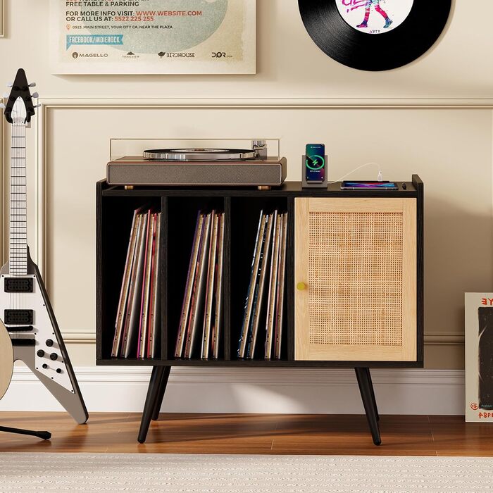 Підставка для програвача COSTWAY з зарядною станцією, стійка для вінілових програвачів, шафа для зберігання платівок, ротанговий дерев'яний шафчик, стіл для зберігання 220 платівок, 80 x 40 x 65 см (Чорний)