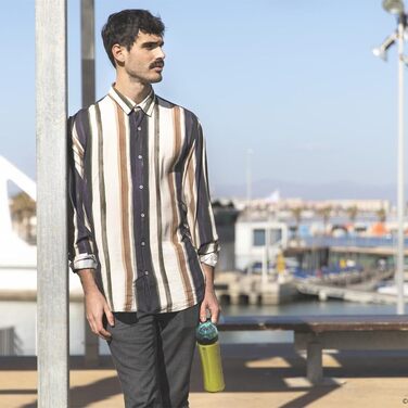 Блендер Cecotec Power Titanium 300 EasyGo: портативний, 350W, подрібнює лід, 4 леза з титановим покриттям, 2 пляшки, 2 кришки