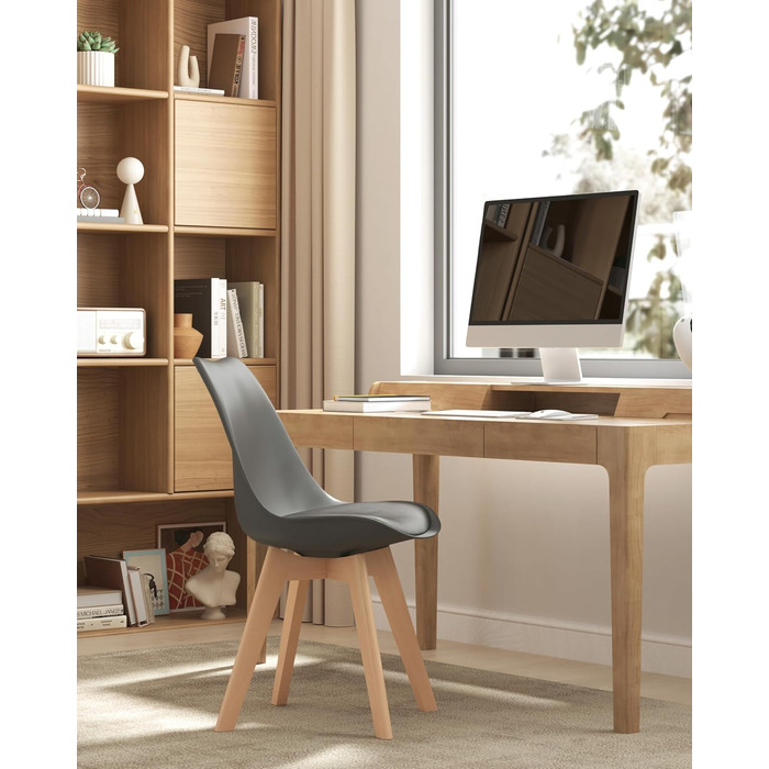 WOLTU Комплект з 4-х кухонних стільців, скандинавський дизайн, штучна шкіра, масивні дерев'яні ніжки, до 150 кг, сірий