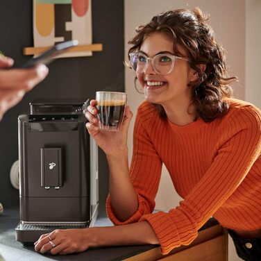 Повністю автоматична кавомашина Tchibo Esperto2 Caff з функцією 2 чашок, в т.ч. 1 кг Бариста для Caff Crema and Espresso, Granite Black