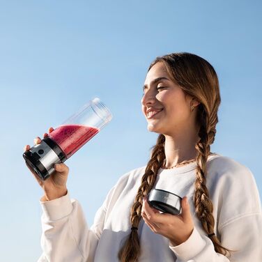 Портативний блендер Cecotec Power Titanium 300 EasyGo: 350W, подрібнює лід, 4 леза з титановим покриттям, 2 кухоль та 2 кришки