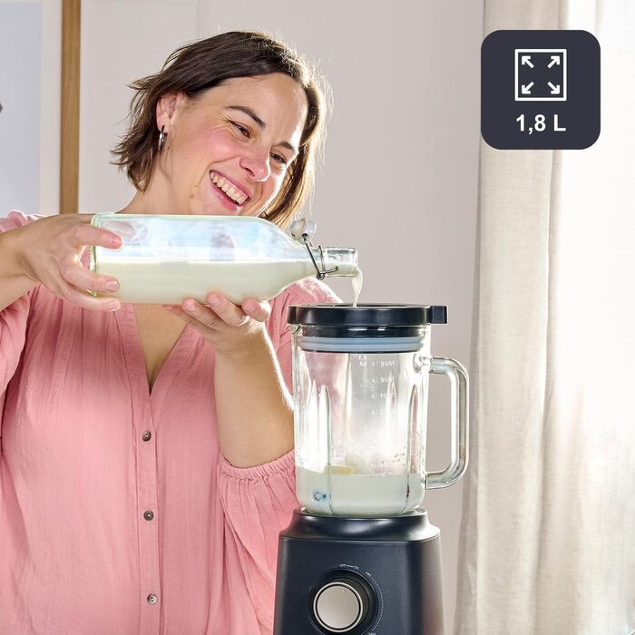 Блендер Black+Decker BXJB1201E 2200W з 2.2L скляною ємністю, 8 швидкостей, 6 нержавіюючих лез, функцією імпульсу, для приготування смузі та подрібнення льоду, LED-дисплей, система безпеки