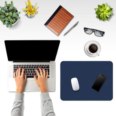 Набори підставки під посуд APLKER, 8 шт., водонепроникні, з ефектом шкіри, ПВХ, 16 x 12 дюймів (темно-синій)