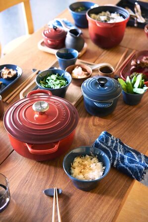 Le Creuset Signature Казанок з чавуну з кришкою, 20 см, Ø 20 см, для всіх типів плит, включаючи індукцію, об'єм 2,4 л, колір Kirschrot (Вишня), 21177200602430 Coastal Blue