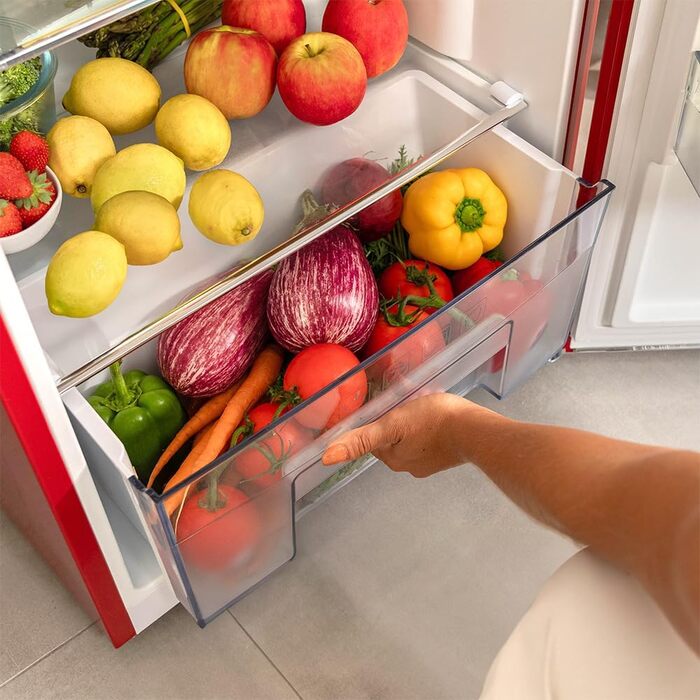 Холодильник Cecotec Bolero CoolMarket 2D Origin 86L - 89,3 x 48,7 см, 86 л, Клас E, з відділенням для льоду, підсвічуванням, червоний