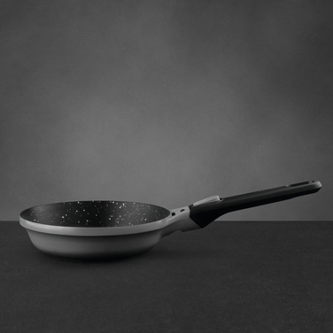 Сковорода з антипригарним покриттям BergHOFF STAY COOL, сірий, діам. 24 см, 1,7 л