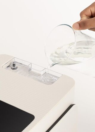 Фритюрниця повітряна 4.2л з парогенератором, 6 програм, білий колір, 1300W