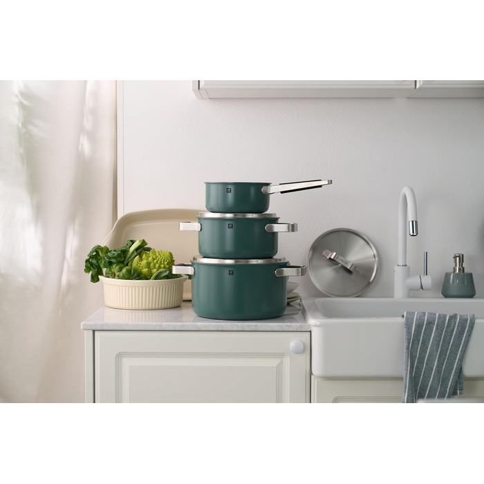 Набір посуду ZWILLING PURE, 5 предметів, нержавіюча сталь 18/10, керамічне покриття, Stay-Cool ручки, придатний для миття в посудомийній машині, зелений