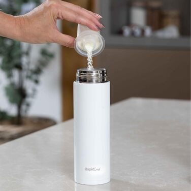 Nuby RapidCool™ Подвійний набір для приготування дитячої суміші: швидке охолодження за 2 хвилини, дозатор, ізотермічна пляшка, ідеально для подорожей