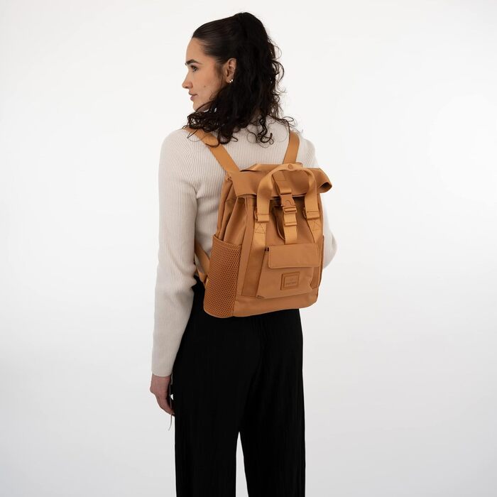 Рюкзак Johnny Urban Women Small - Jules - Елегантний маленький денний рюкзак для університетської роботи City - Стильний жіночий рюкзак з відділенням для ноутбука - водовідштовхувальний (карамельний)