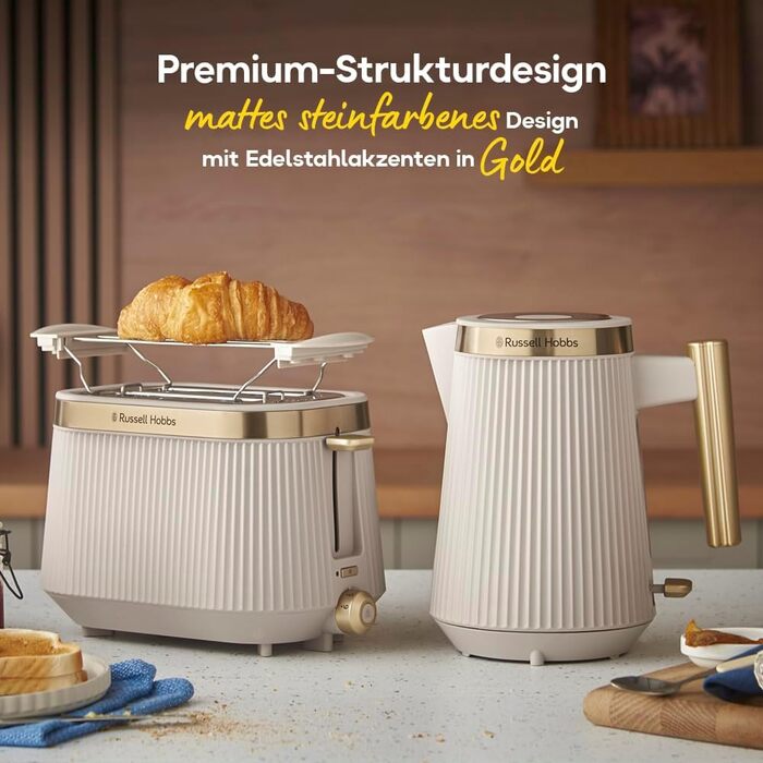 Електричний чайник Russell Hobbs Brontë Stone 1.7L, 2400W з матовим дизайном та золотистими акцентами