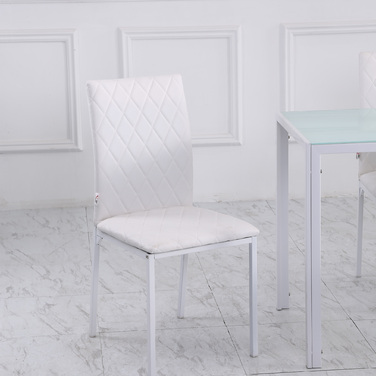 Набір з 4-х обідніх стільців HOMCOM – зручні стільці для кухні або вітальні з м'яким сидінням та спинкою, оббиті штучною шкірою. Міцні металеві ніжки та м'яке підставлення для ніг забезпечують комфорт та стабільність. Ідеально підходять для обіднього стол