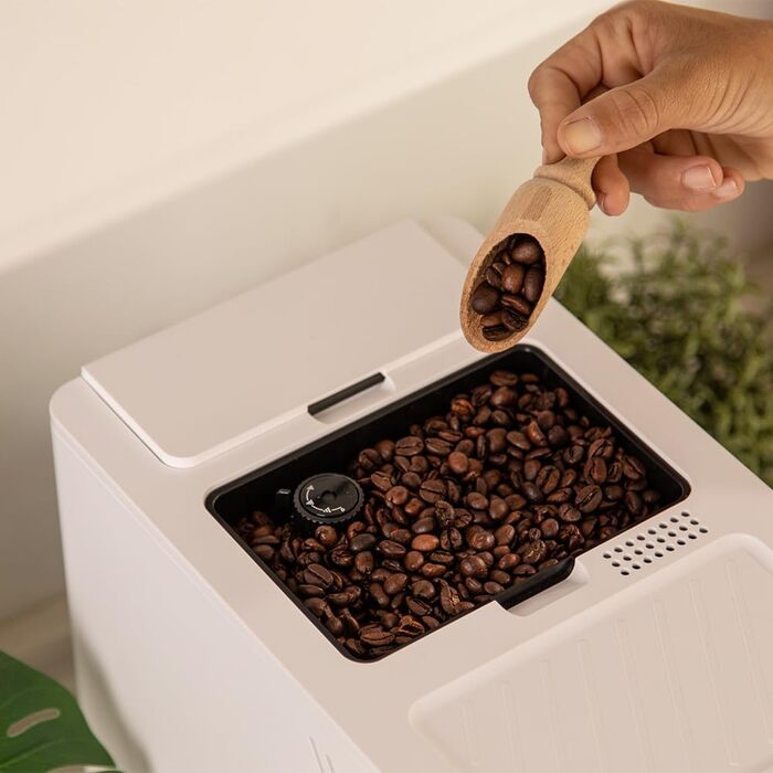 Кавомашина Cecotec Cremmaet Compactccino: суперавтоматична, 19 bar, Thermoblock, молочник, 1,1 л резервуар для води, 150 г для кавових зерен