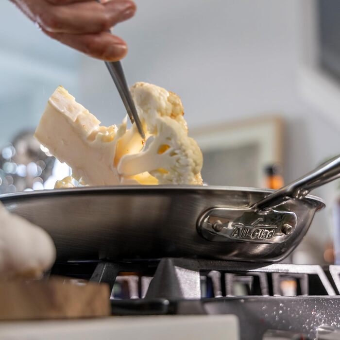 Сковорода All-Clad D5 Pro з нержавіючої сталі, з антипригарним покриттям, 5-шарова, для індукції, жаростійка до 260°C, професійна, срібна