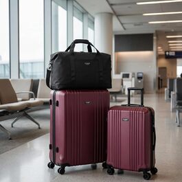 колір: темно-червоний