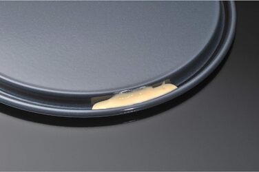 Форма для випічки Kaiser La Forme Plus 28 см, з антипригарним покриттям, знімний дно, SafeClick-замок