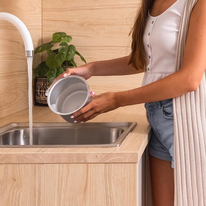 Машина для приготування морозива Cecotec Gelacy 1200 Touch, 1,2 л, чорний. Електрична, з компресором, сенсорний дисплей, швидке заморожування за 30 хвилин