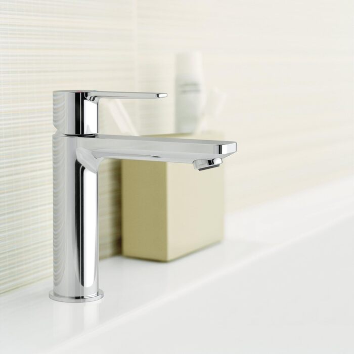 Змішувач для ванної кімнати Grohe Lineare, водозберігаючий, хром, з витяжним корком, 18 см, S-Size