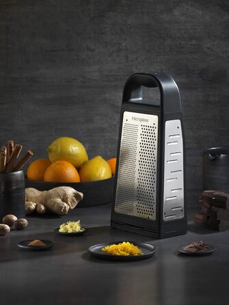 Мікроплан Еліт – терка з п'ятьма лезами, 5 поверхонь: дрібна, груба, стрічка, ультрадрібна, стругало. Чорний колір